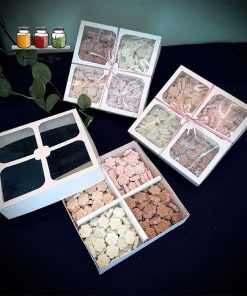 پک نبات طرح گل ریز